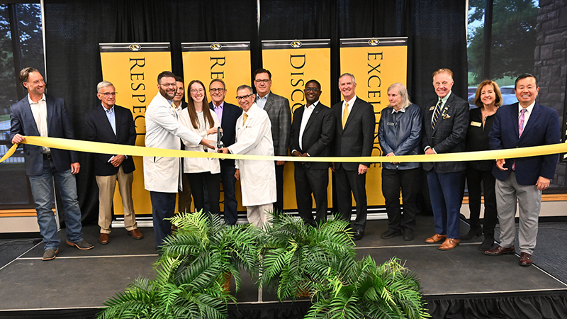 Mizzou Springfield ribbon cutting