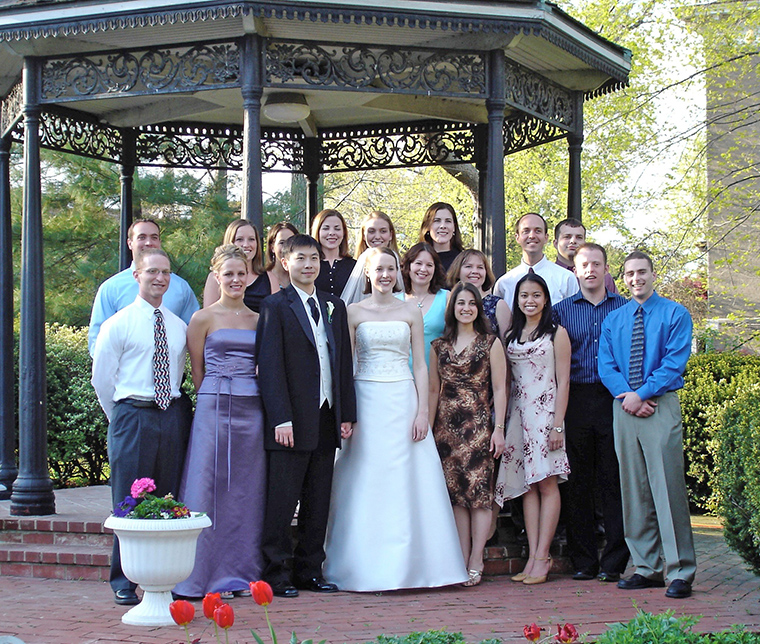 At their 2005 wedding, Jennifer and Benson Hsu were joined by their MU School of Medicine classmates.