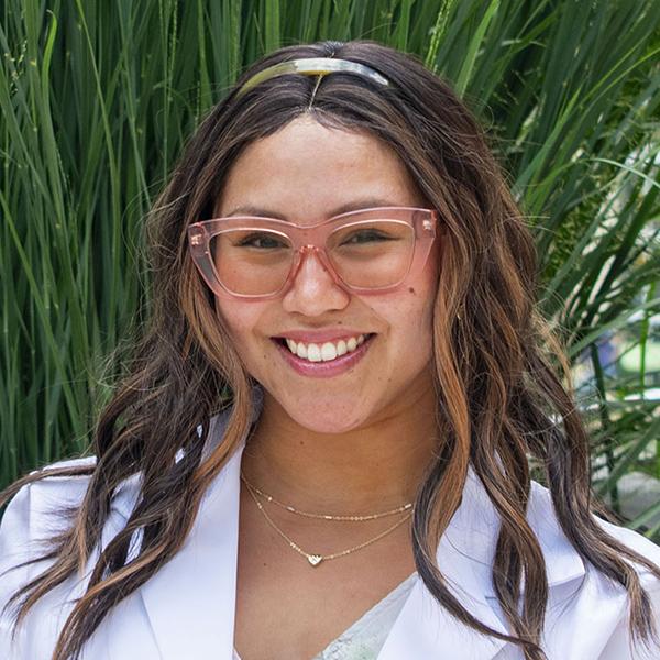 Victoria Arredondo, DO