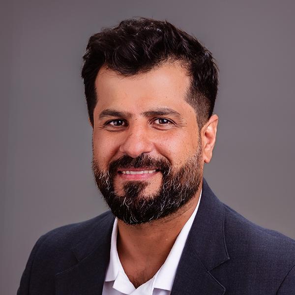  Alan Namiq
